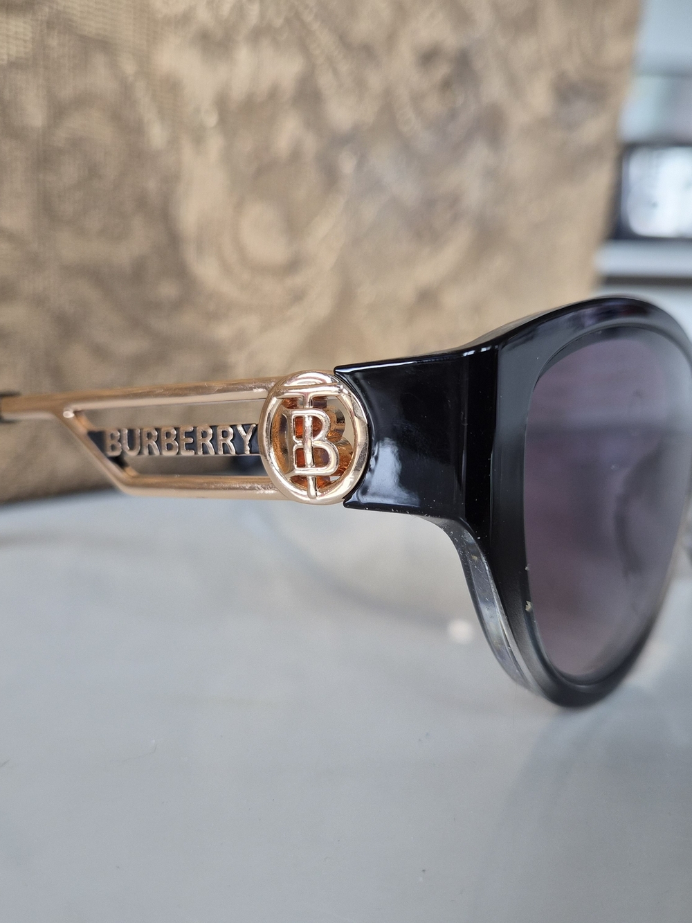 Burberry Black and Gold Women's Sunglasses with Signature Logo